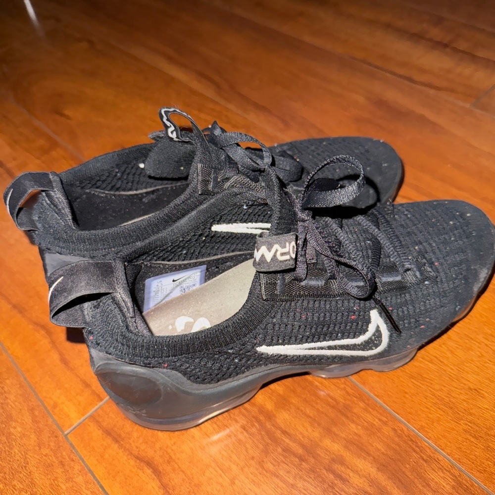 Nike Black Athletic Sneakers